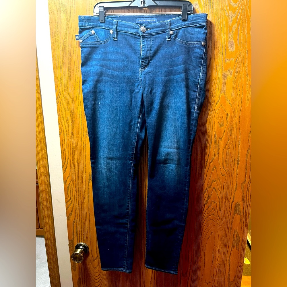 Rock & Republic skinny jeans, dark blue size 14